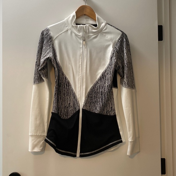 Buffbunny Jacquard Jacket - Picture 3 of 6